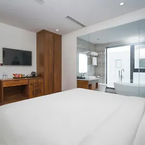 Ruby Star Da Nang