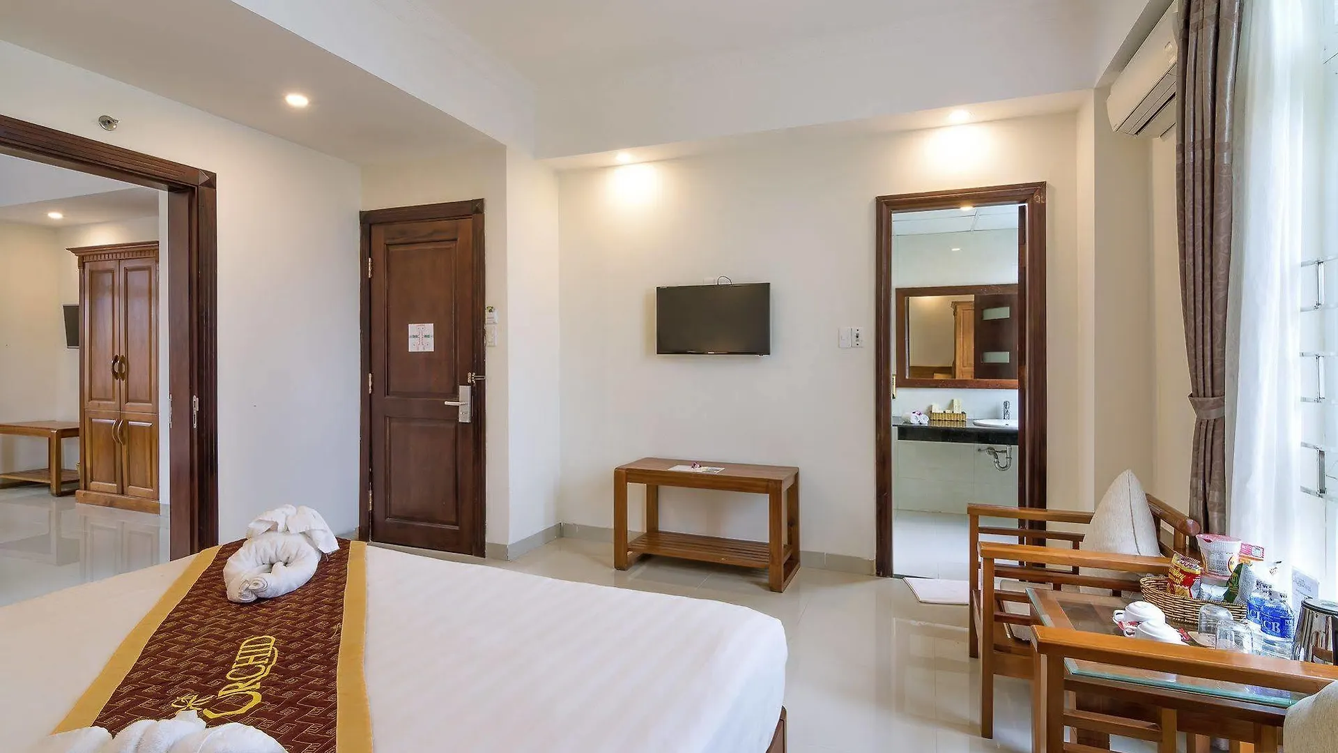 ***  Orchid Hotel Đà Nẵng Vietnam
