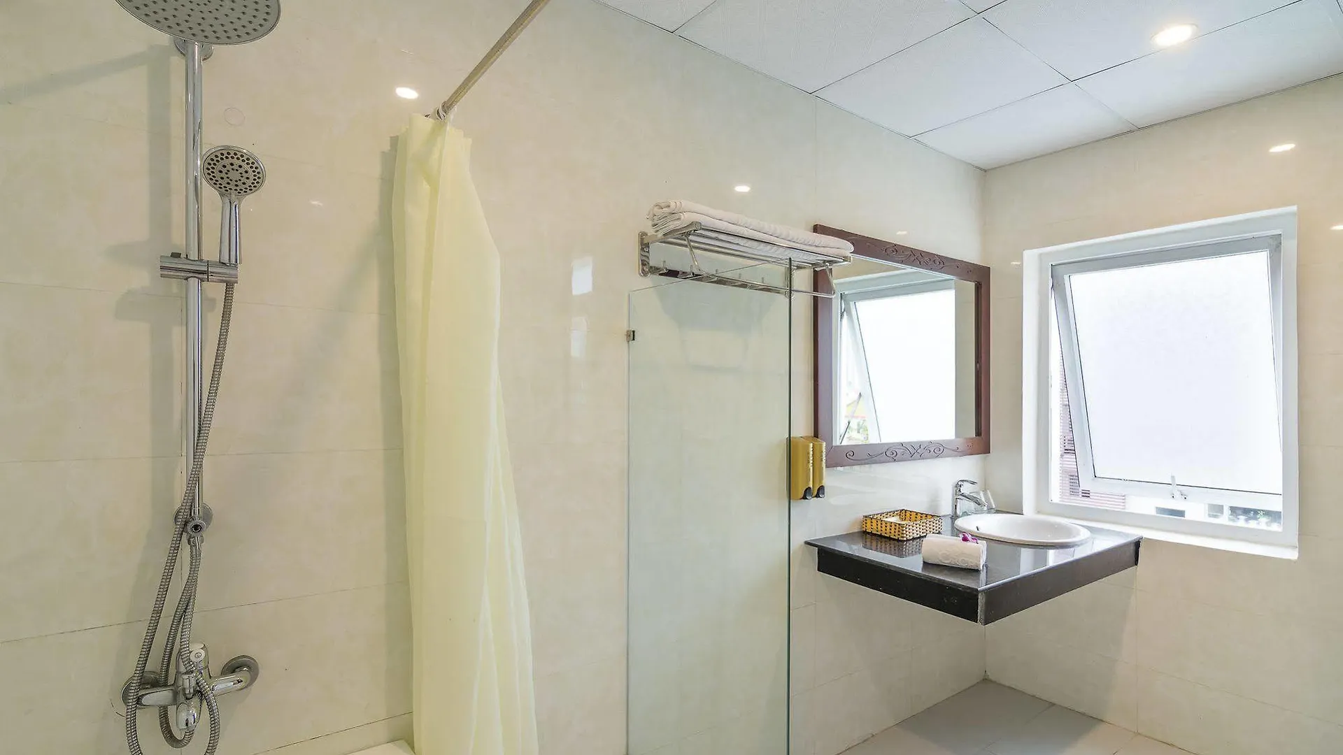 Orchid Hotel Da Nang Vietnam